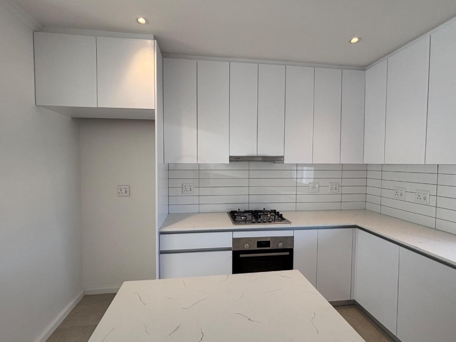 To Let 2 Bedroom Property for Rent in Voliere Estate Western Cape